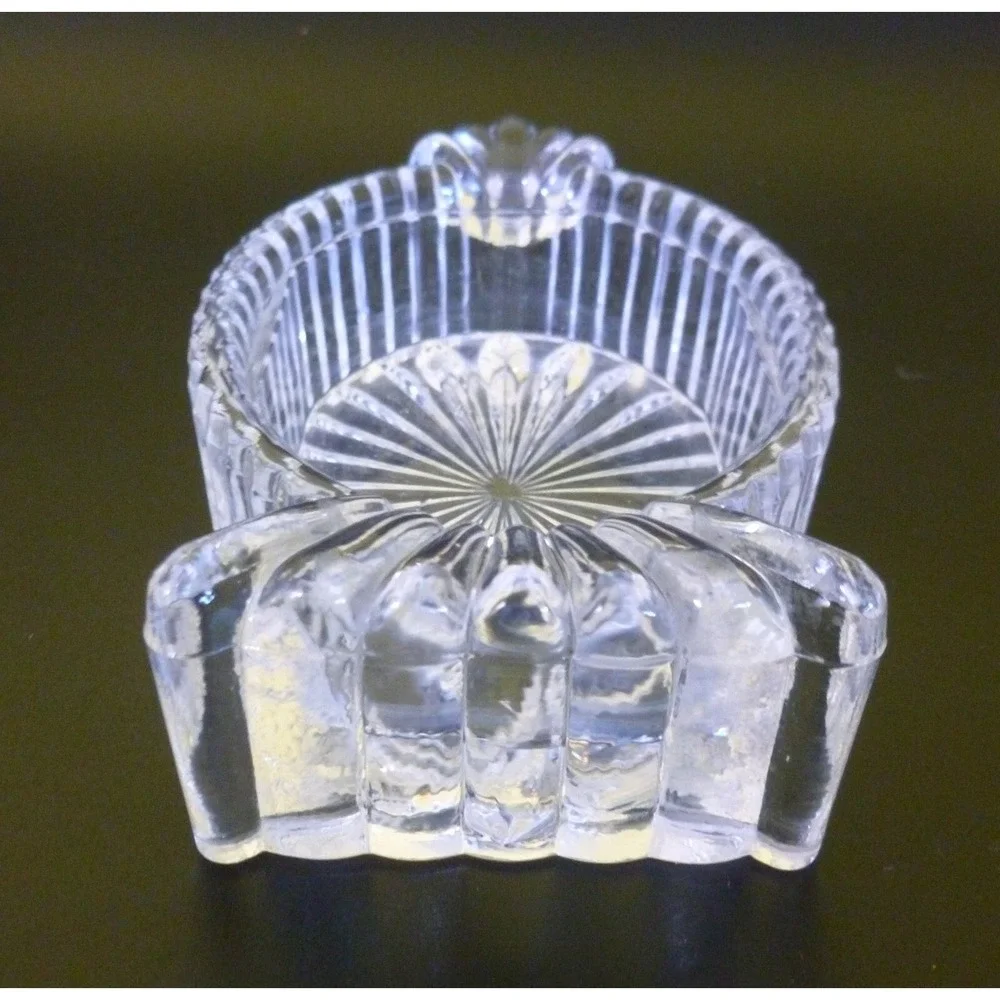Fifth Avenue LTD 24% Lead Crystal Fish Shaped Candy Dish